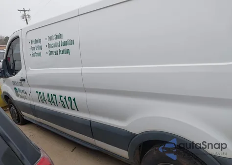 2017 Ford Transit T-250 z USA, uszkodzony, nr VIN 1FTYR2ZM9HKB13231